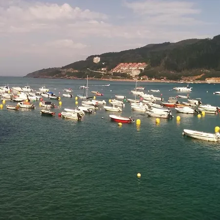 El Mirador Panoramico De Mundaka, Con Cuna Y Garaje * Mundaka