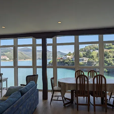 El Mirador Panoramico De Mundaka, Con Cuna Y Garaje *