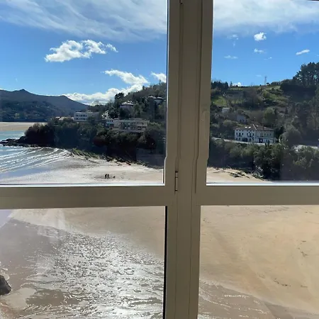 El Mirador Panoramico De Mundaka, Con Cuna Y Garaje ムンダカ