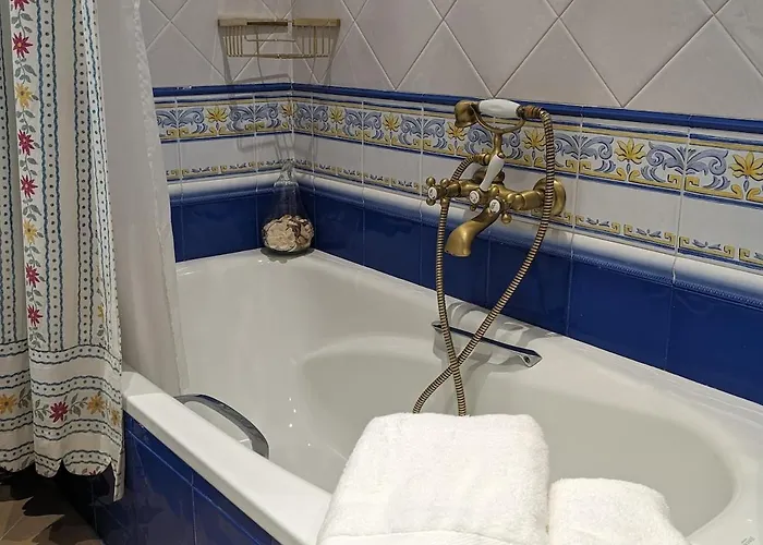 El Mirador Panorámico De Mundaka, Con Cuna Y Garaje Mundaka