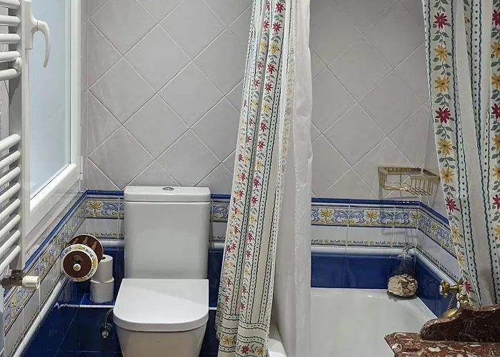 El Mirador Panorámico De Mundaka, Con Cuna Y Garaje Mundaka